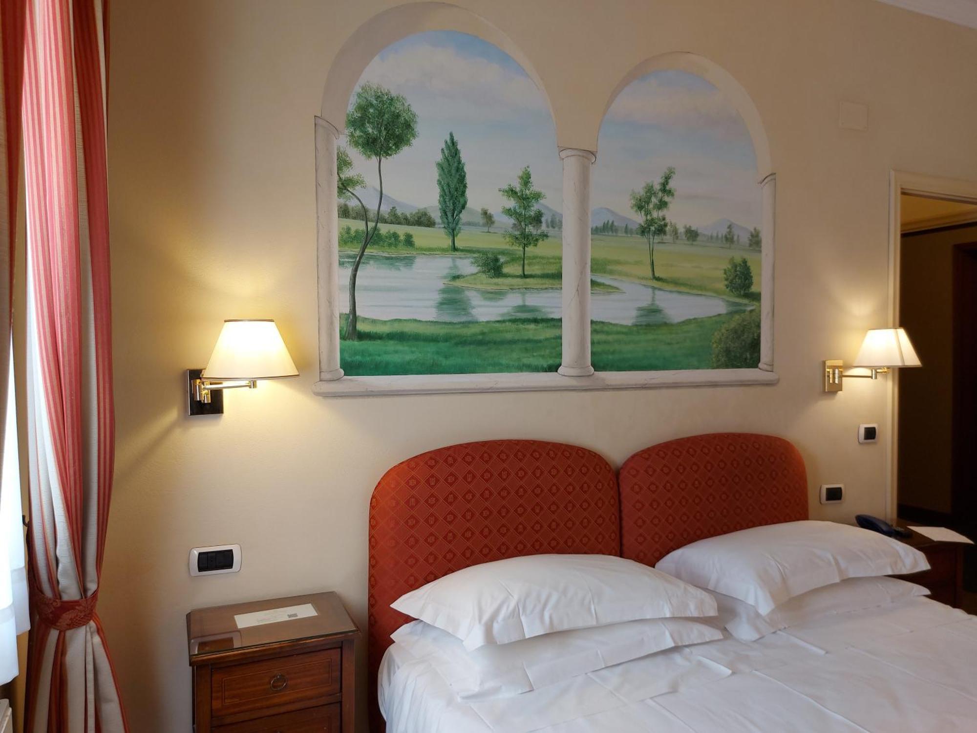Phi Hotel Canalgrande Modena Kültér fotó